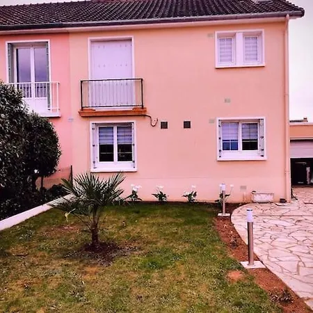 Hébergement de vacances Maison Proche Circuit 24 Heures *